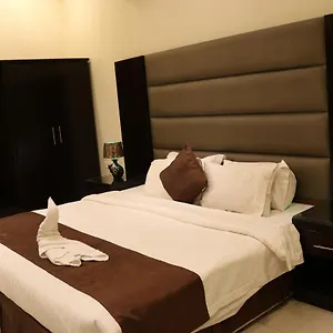 Manazel Maali Suites أجنحة معالي Hotel