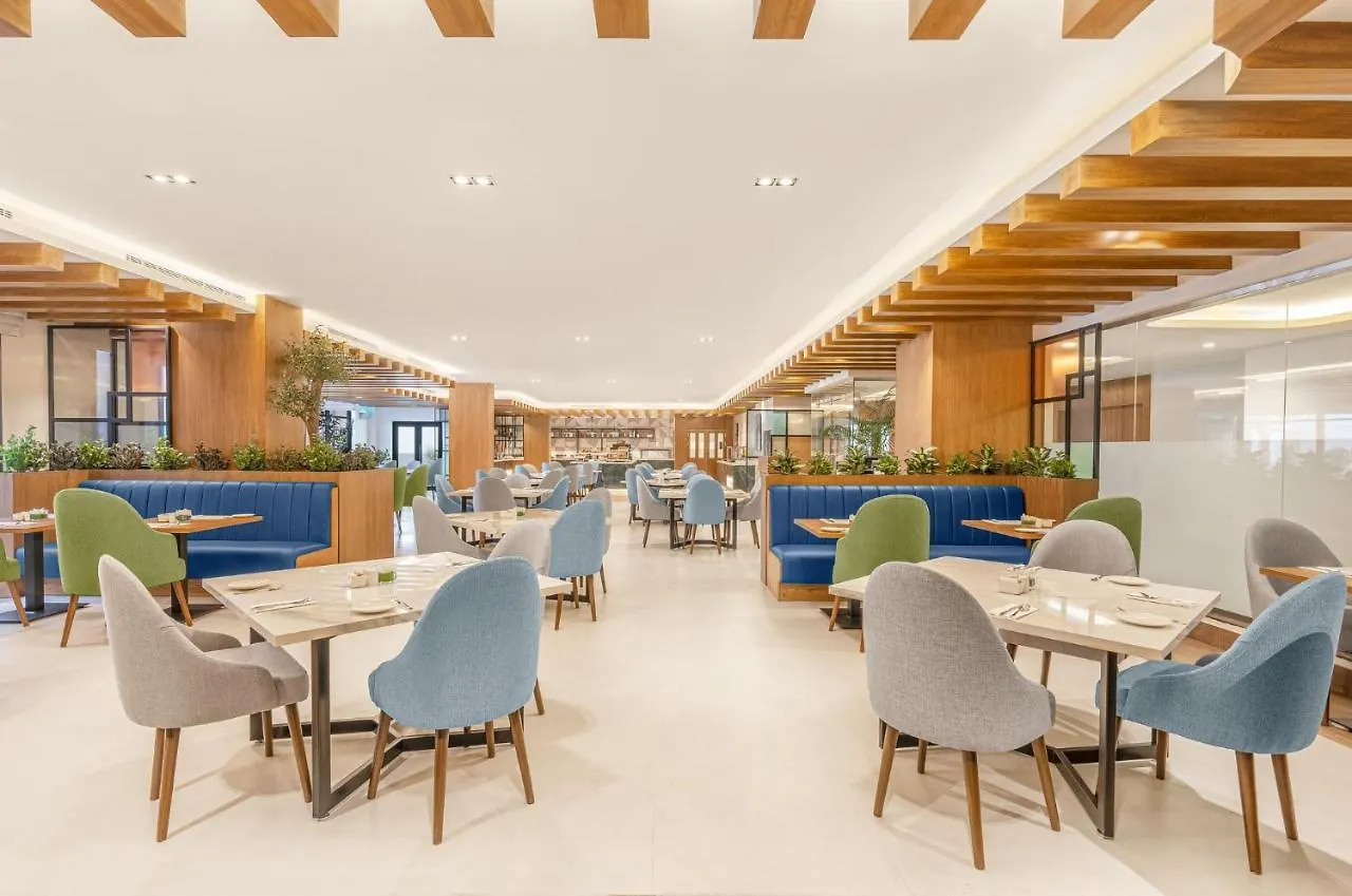 Hotel Holiday Inn Riyadh The Business District By Ihg