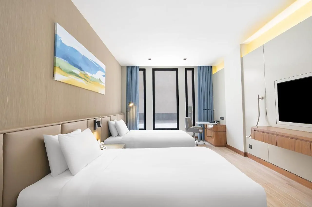 Holiday Inn Riyadh The Business District By Ihg Hotel